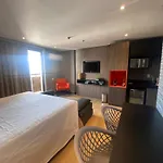 Lindo Flat Grand Mercure Varanda aconchegante