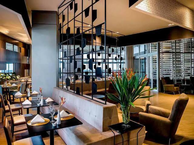 Lindo Flat Part Grand Mercure Varanda Aconchegante * Brasília