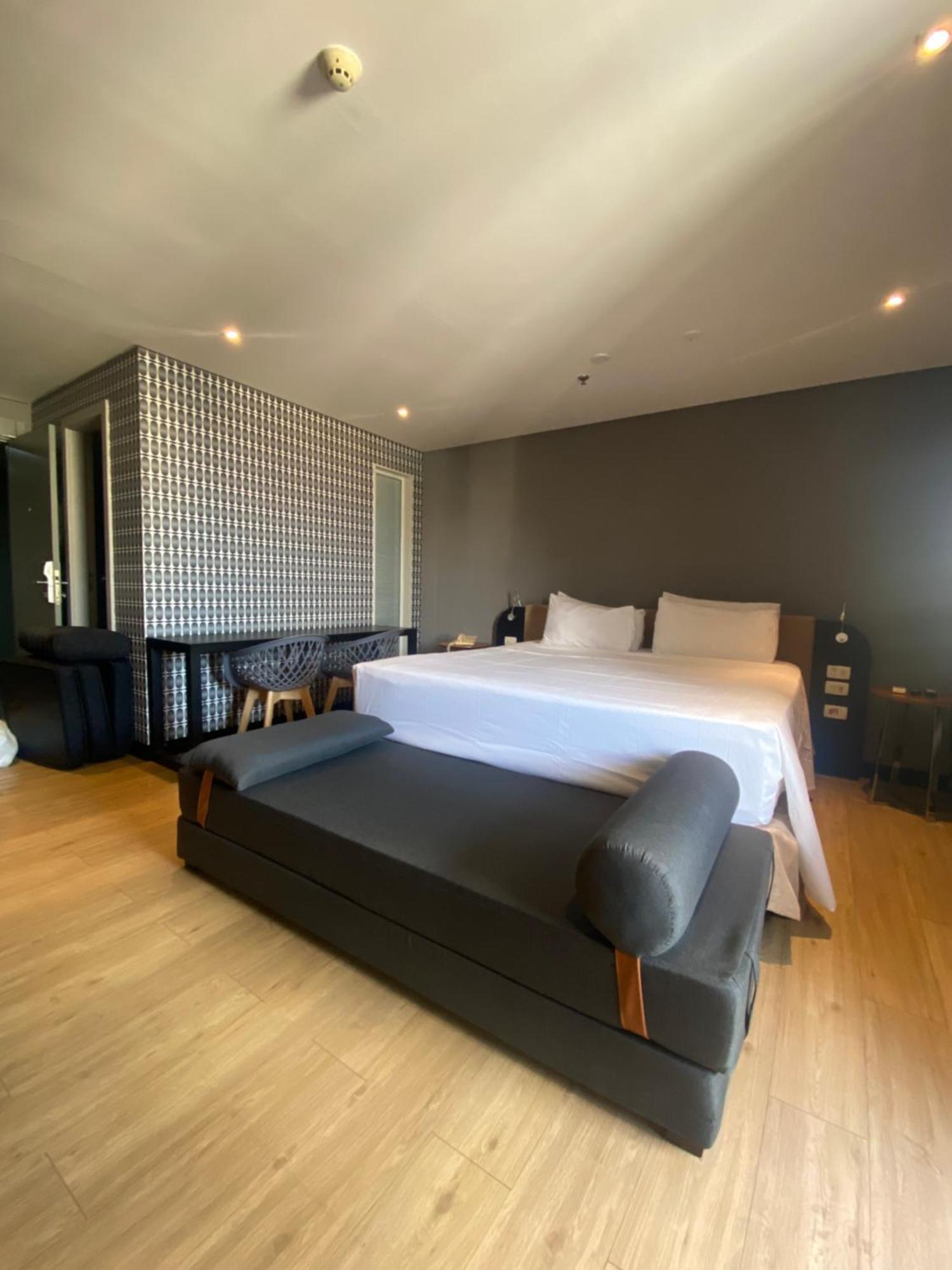 Apartamento Lindo Flat Part Grand Mercure Varanda Aconchegante Brasília